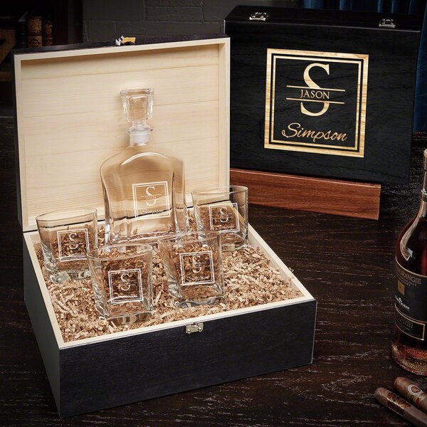 Oakhill Personalized Whiskey Box Set (Custom Product)