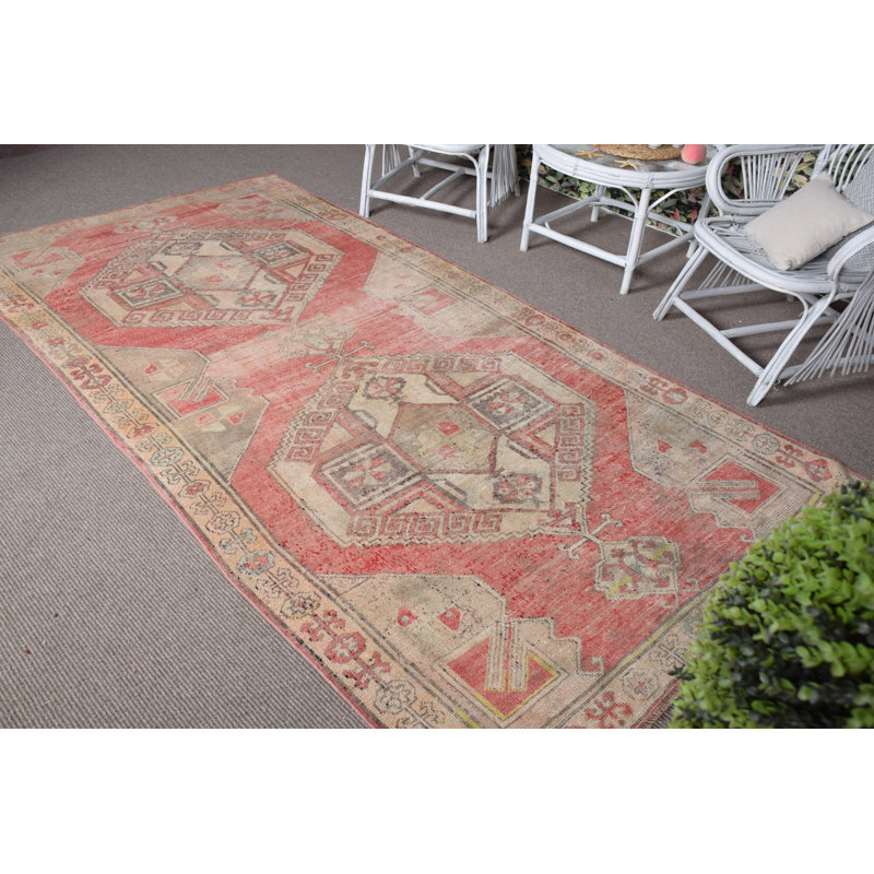Tapis turc rétro rouge pastel et beige avec motif géométrique pour la décoration intérieure