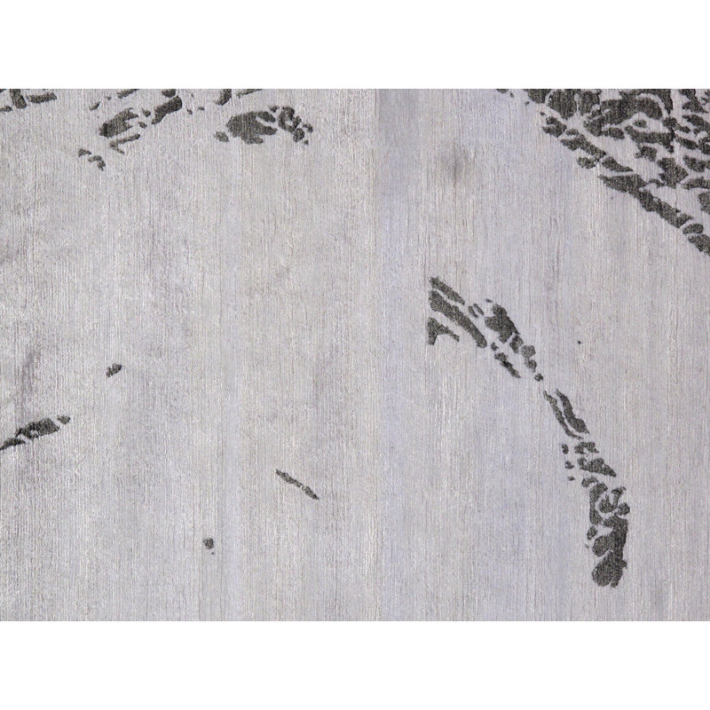 Tapis noir / blanc en soie noué à la main