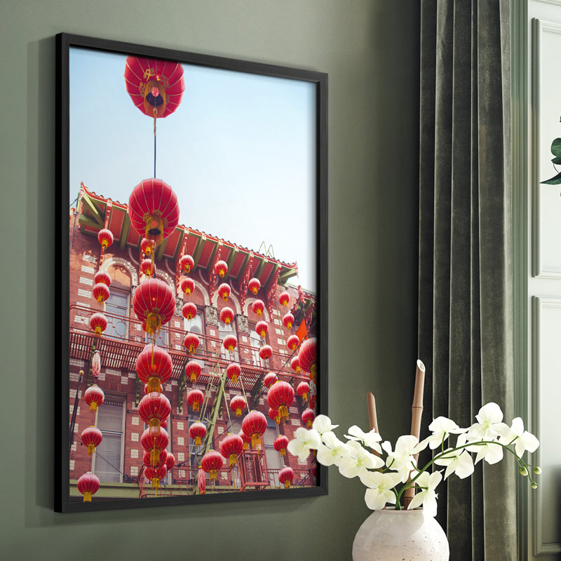 «Lovely Lanterns I», reproduction encadrée - bois massif, Noir, H 20 po x l 16 po