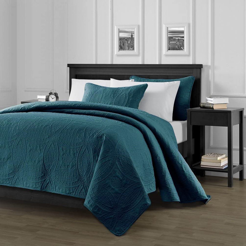 Austin Microfiber Reversible 3-Piece Coverlet / Bedspread Set, Teal, Queen Coverlet / Bedspread + 2 Standard Shams