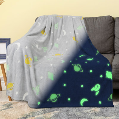 P-B3027 Throw Blanket