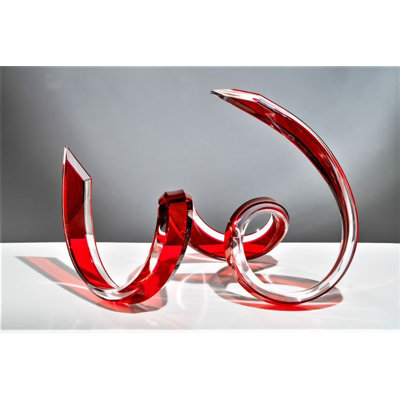 Figurines & Sculptures