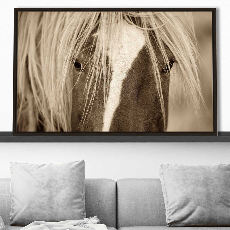 La blonde par - photographie, Cadre flottant espresso, H 31,5 po x l 51,5 po x P 2 po