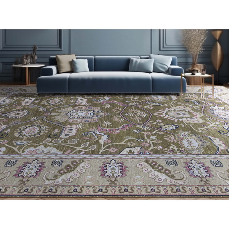 Wool Oriental Area Rug in Green