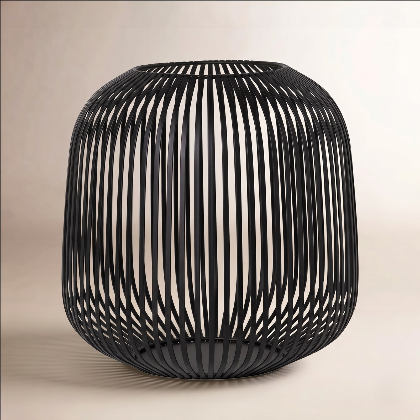 Lito Metal Lantern Holder, Medium