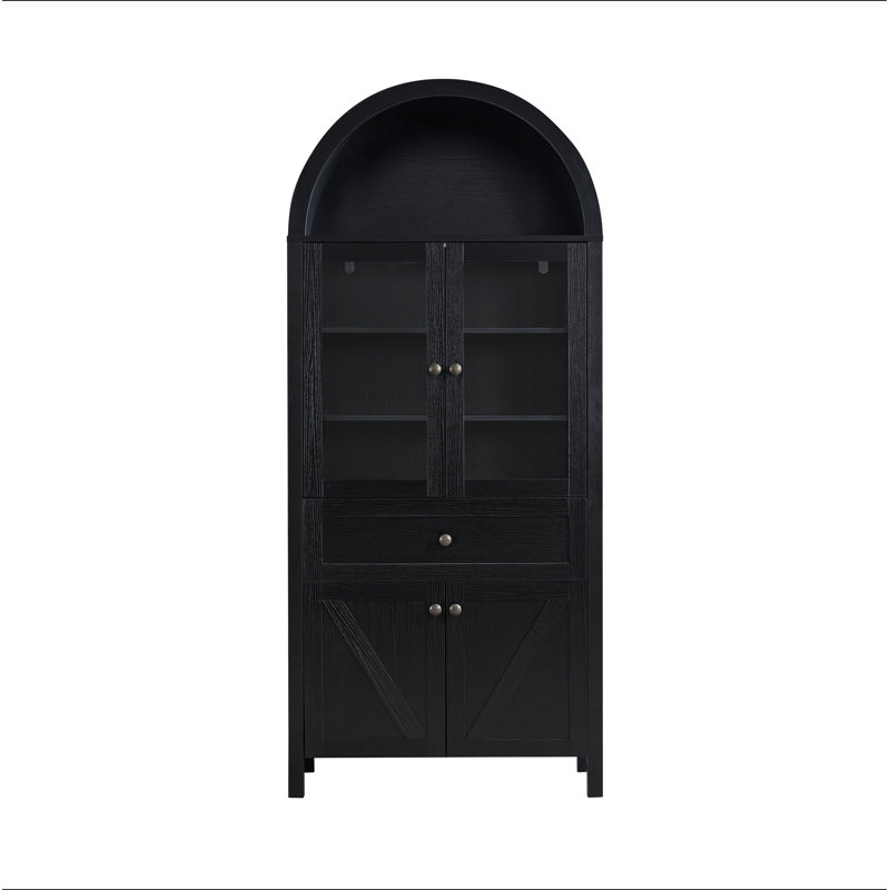 Armoire en dôme, faite de matériaux de haute qualité et de fabrication antique, avec un grand espace de rangement