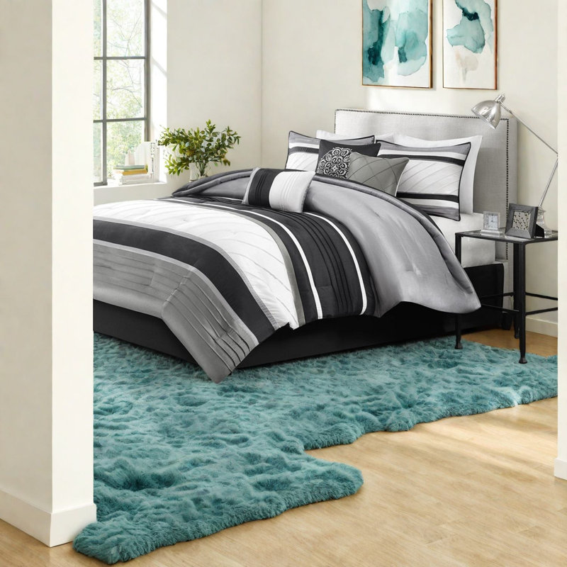 Elegant Grey King Bedding Sets, Polyester Comforter, Year-round Use
