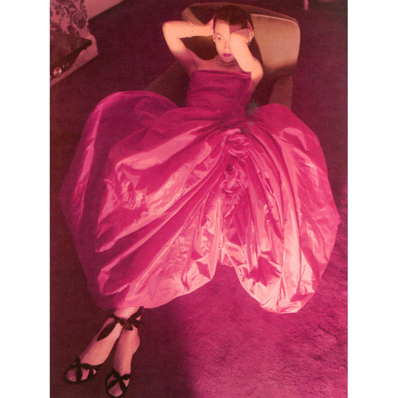 Jean Patchett, 1949, H 24 po x l 18 po