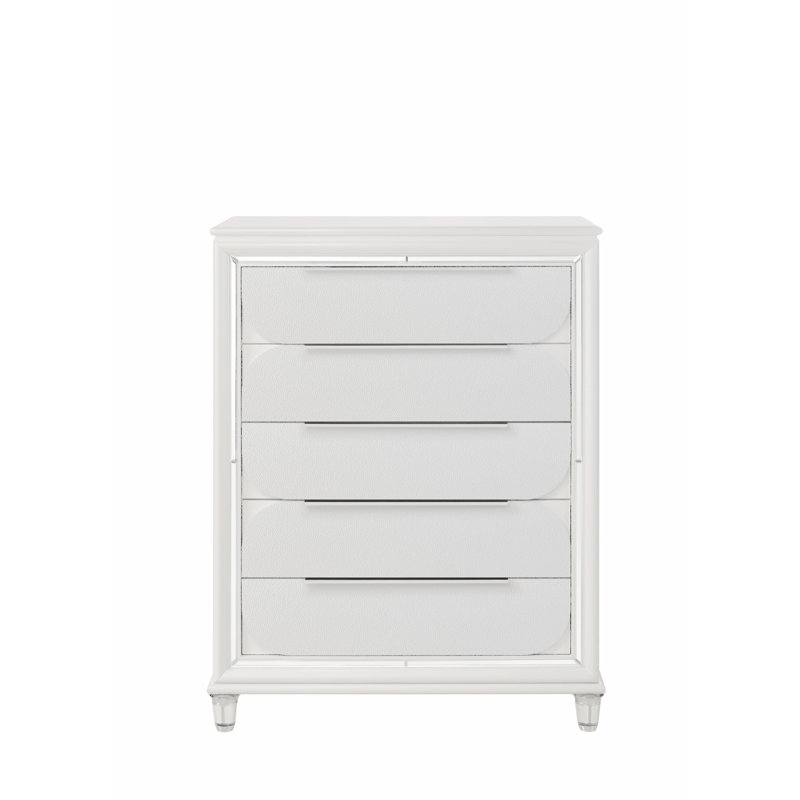 Tarian Accent Chest