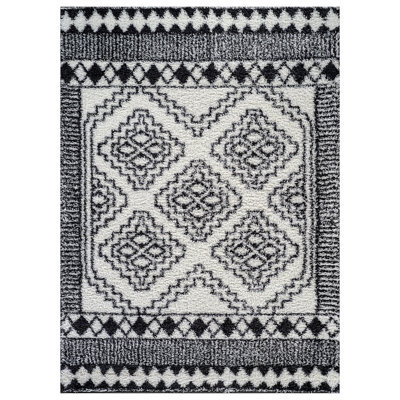 White Geometric Pattern Shag Rug – Medium Pile, Easy To Clean, Pet Friendly