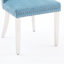 Chaise de salle à manger rembourrée en velours de bois massif haut de gamme avec pieds en acier inoxydable chromé, garniture cloutée