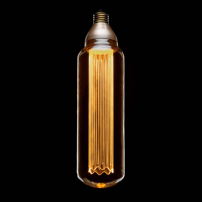 8 watts (équivalent à 60 watts), ampoule DEL, blanc chaud (2000K) E26 / culot moyen (standard)