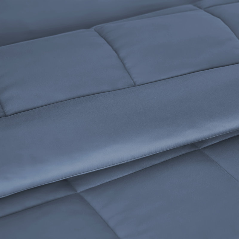 Wonderful Cooling 3-Piece Jersey Quilt Set, Dark Blue, King Quilt + 2 King Shams