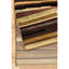 7 pi 10 po Le tapis multicolore en polypropylène By 3 de By By 3 ajoute une touche sophistiquée