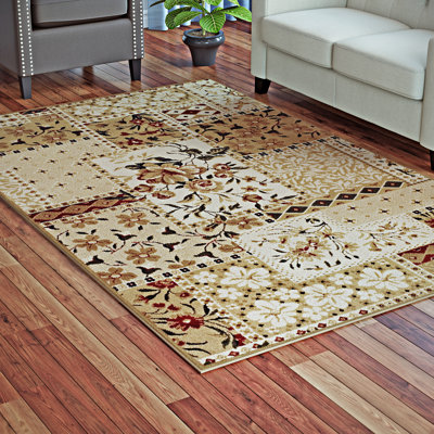 Harvel Flower Patch Rustic Floral 100% Polypropylene Indoor Area Rug