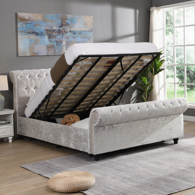 Grand lit de rangement tapissier Hartfried