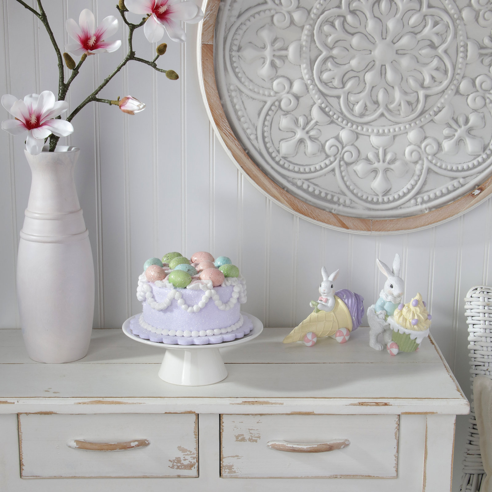 8" Vintage Easter Egg Cake