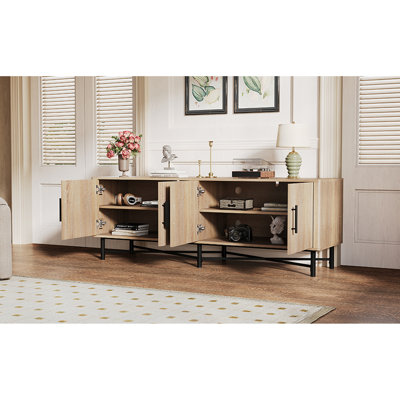 Armoire de télévision fonctionnelle à 4 portes avec 2 espaces de rangement et tablettes personnalisables, couleur naturelle, l 66 po x P 18 po x H 23 po, garde le salon bien rangé