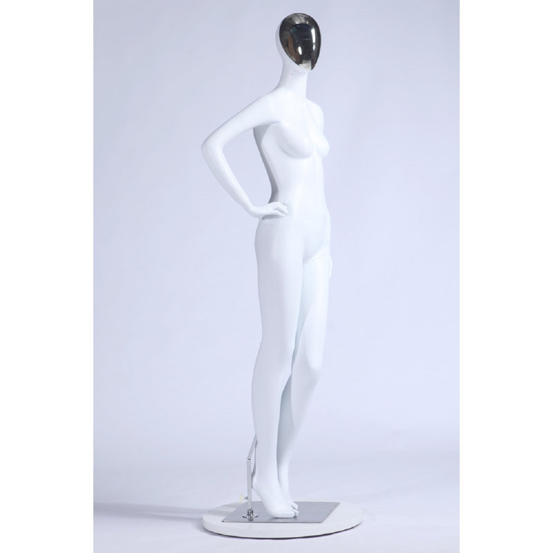 Antoiniece People Figurines & Sculptures