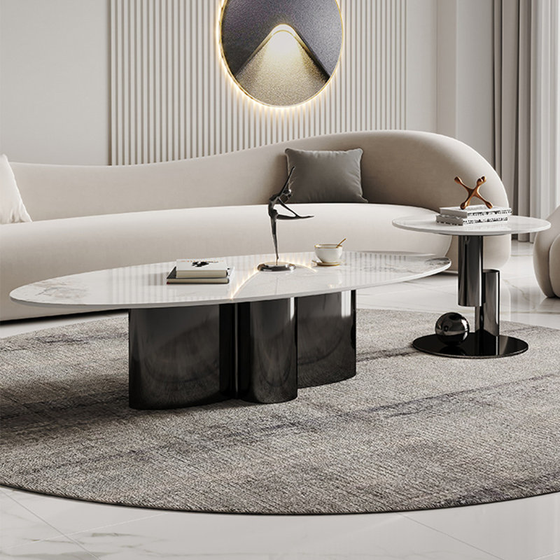 Ensemble de tables basses gigognes à effet marbre blanc avec pieds en titane noir, White with Grey Veining / Black Titanium