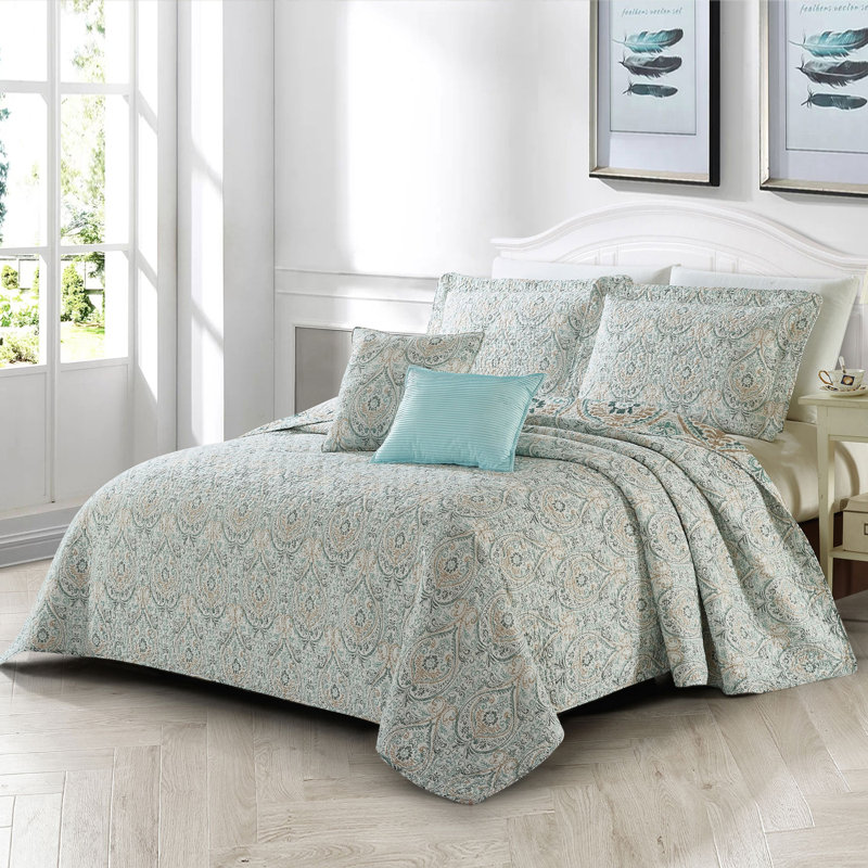 Visionary Damask Quilted Geometric Shapes Coverlet, King Coverlet + 2 Shams + 2 Throw Pillows