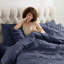 Ensemble d'édredon plissé avec draps Bed-in-a-Bag-103134067-103134051