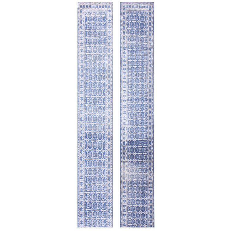 Hand Knotted Cotton Area Rug in Blue