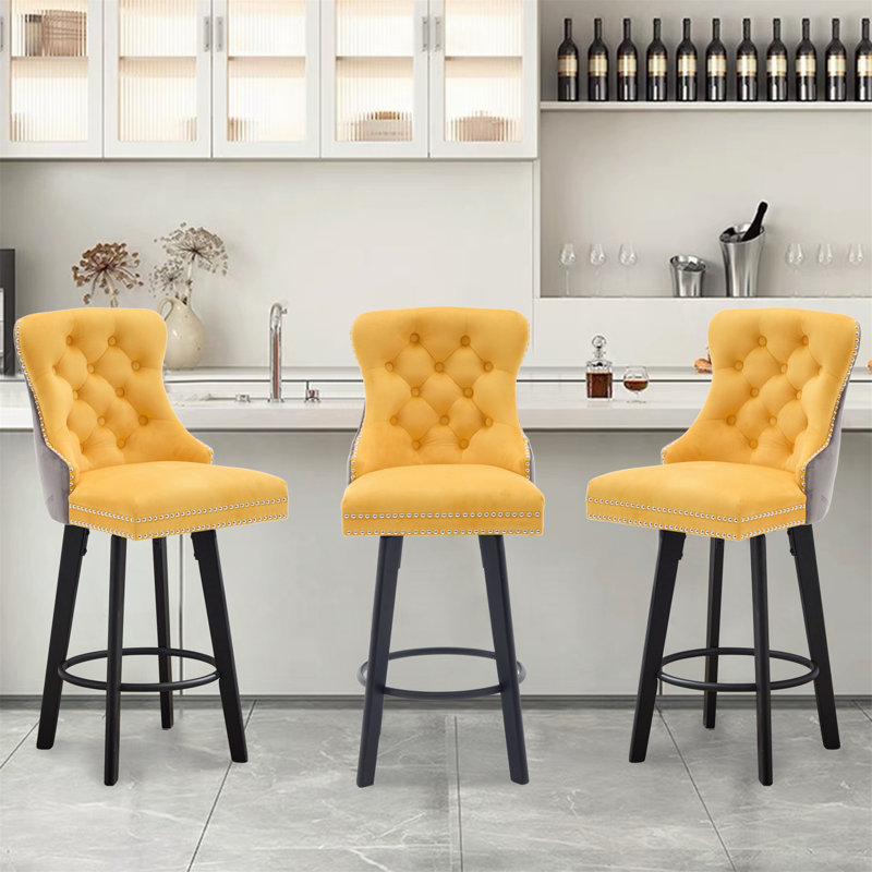 Tabourets de bar pivotants confortables et élégants pour divers réglages, Jaune