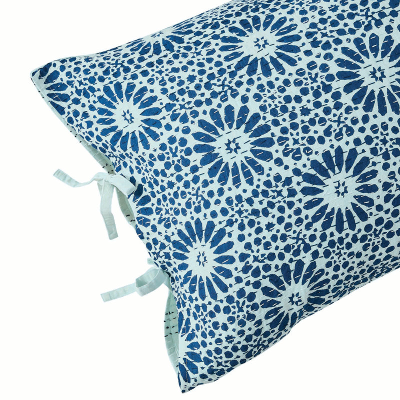 Handstitched Flower Kantha Sham, 2 Standard Sham