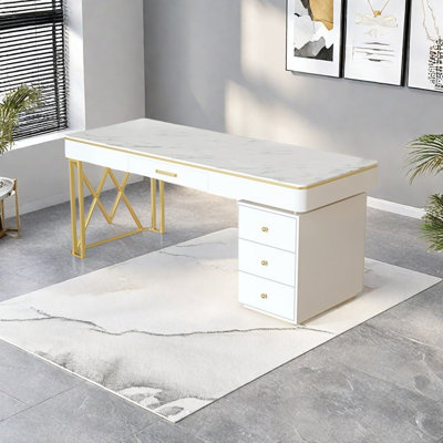Bureau de réception scandinave luxueux