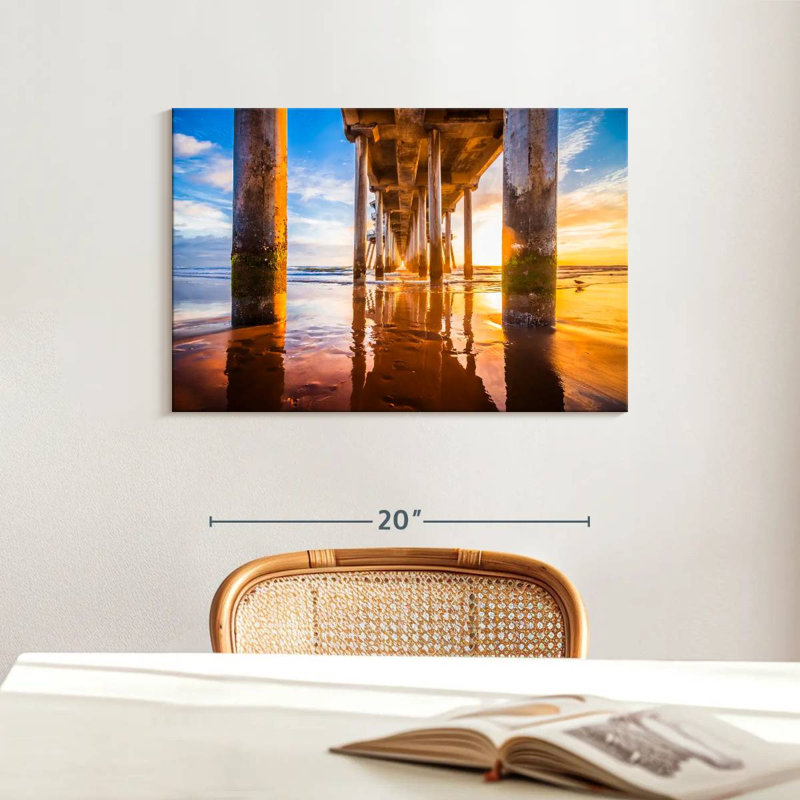 Aletra Under Huntington Dock, 16" H x 24" W