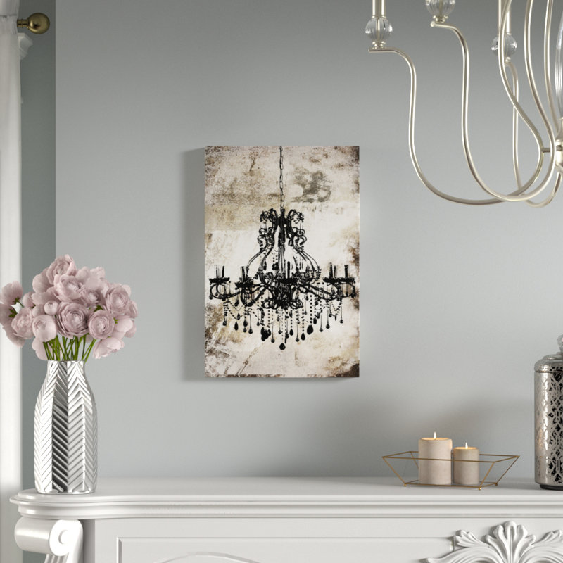 « Black Chandelier », impression sur toile tendue, H 26 po x l 18 po x P 1,5 po