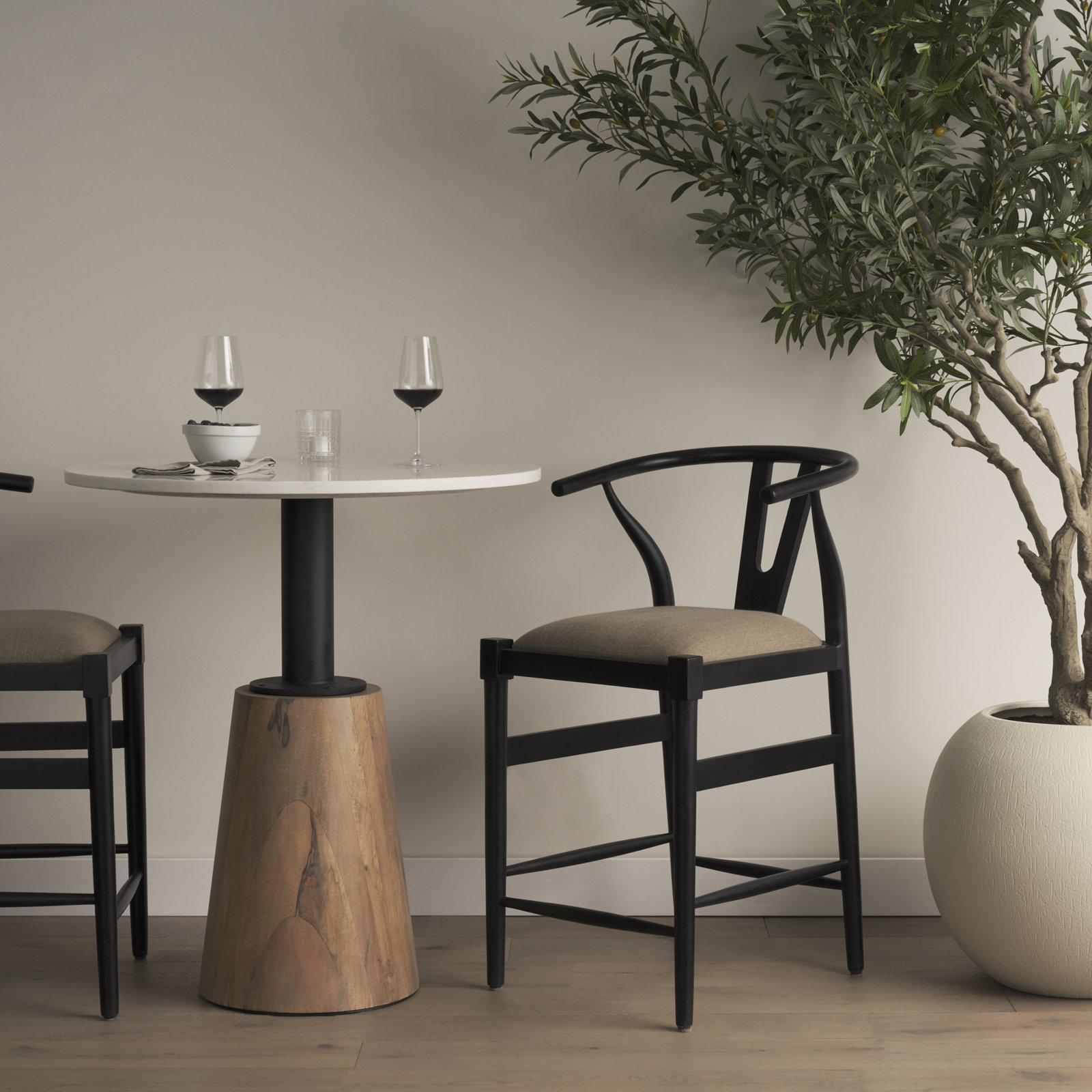 Parina Counter & Bar Stool, Counter Stool (26.25” Seat Height), Black/Gray
