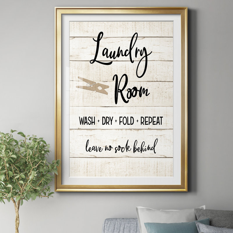 Laundry Laundry I - Cadre photo, impression d'art textuel sur papier, H 18,5 po x l 24,5 po x P 1,5 po, Encadrement doré