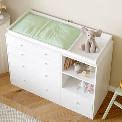 Versatile Changing Table With Ample Storage