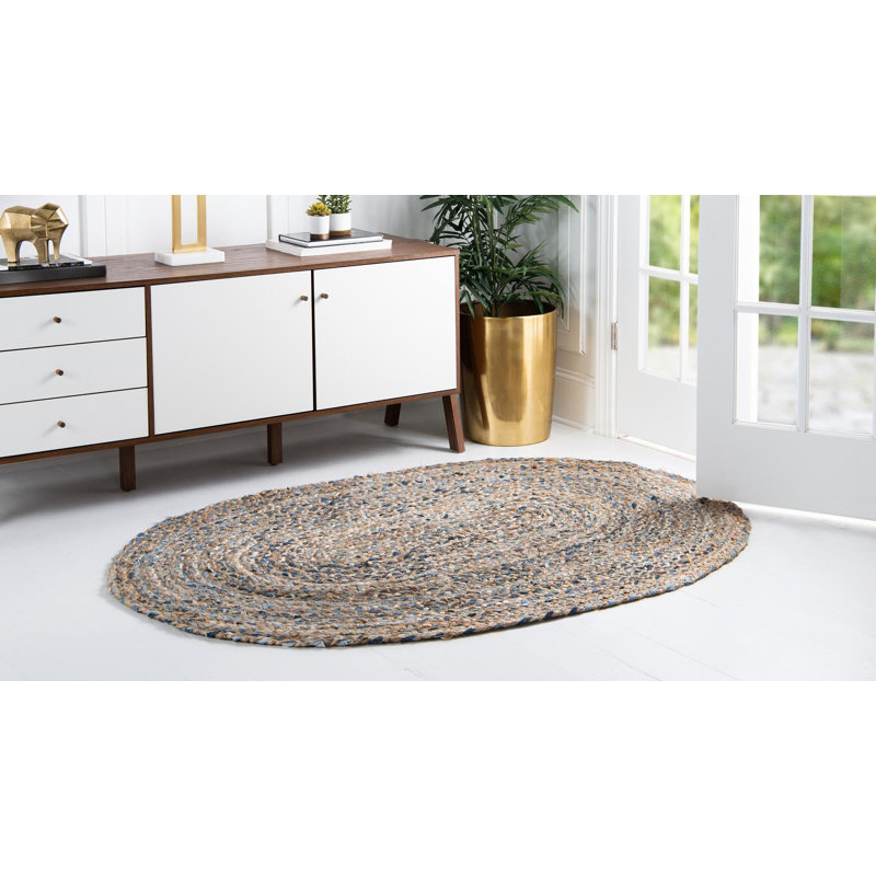 Alarik Animal Print Indoor Rug, Oval 4'1" x 6'1"