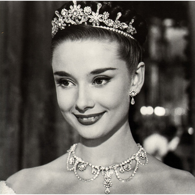 Audrey Hepburn (Princess), 28" H x 28" W