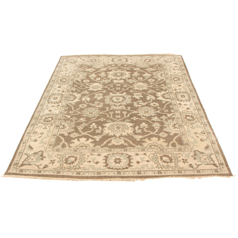 Tapis taupe 7 pi 7 po x 9 pi 11 po Israël Serapi