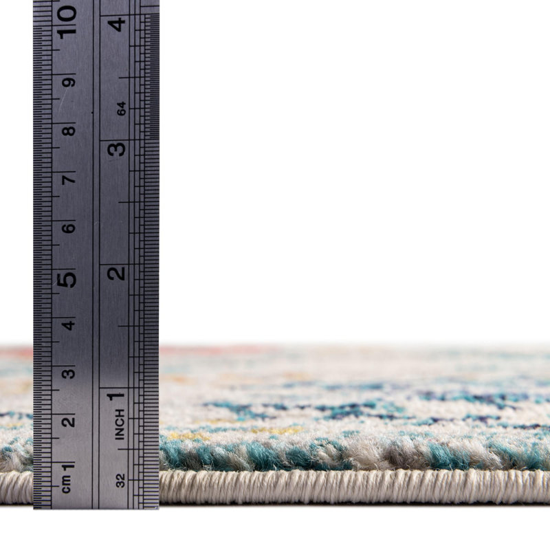Tapis beige à motif animalier Vargas, Carré 6 pi 1 po