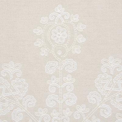 Estrella Embroidery Fabric
