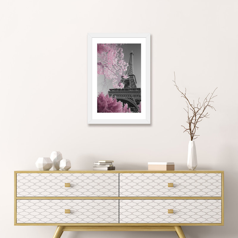 «Paris Eiffel Tower XIII», reproduction, H 24 po x l 16 po x P 1 po, Papier blanc