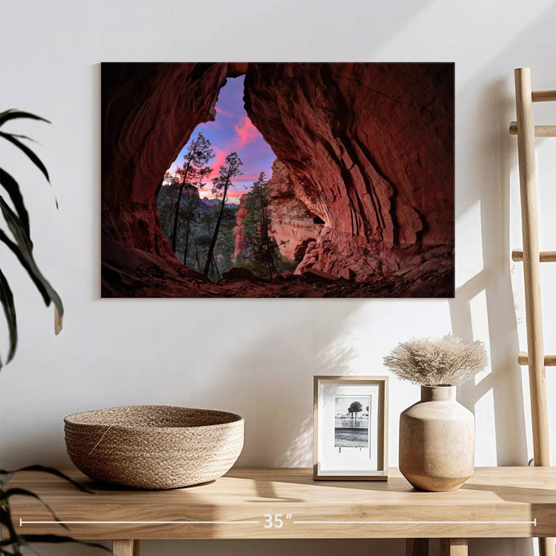 Grotte rouge Nicci, H 16 po x l 24 po