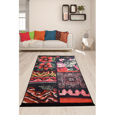 Gavinton Floral Area Rug