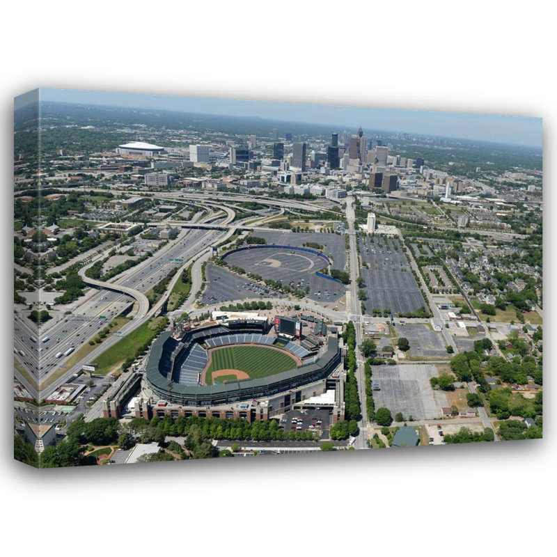Turner Field, H 36 po x l 48 po