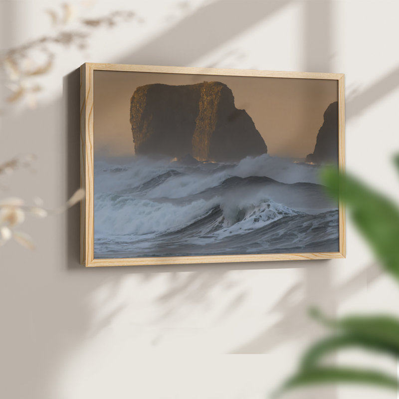 To The Shore - Reproduction encadrée - Restickable, H 16 po x l 20 po, Naturel