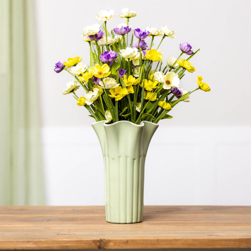 Vase cannelé festonné 9 "