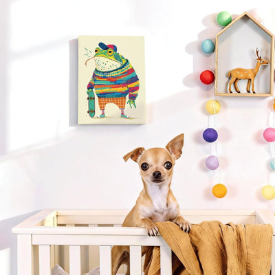Art mural de chambre d'enfants fantaisiste, grenouille de planche à roulettes fraîche avec impression sur toile de chandail coloré, décor animal de style rue mignon pour chambre de garçon, prête à être suspendue, 8 po x 10 po