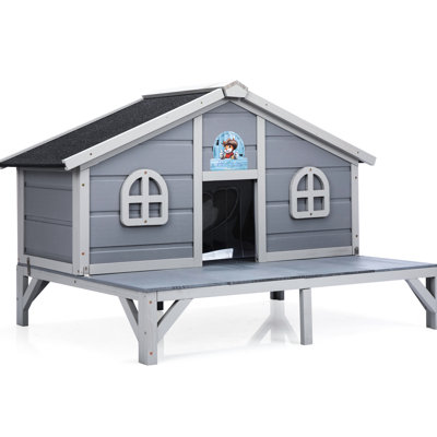 Maison de chat intérieure et extérieure grise avec enclos de jeu et caractéristiques d'intimité, construction d'intimité en pin, construction de planches, convient aux chats de toutes tailles