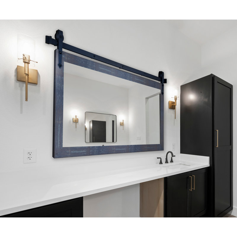 Miroir de salle de bain Ensley, 30,5 po x 45,5 po, Acier industriel